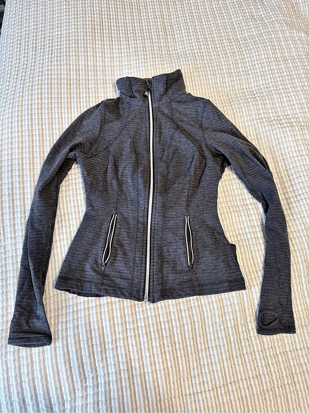 Lululemon define jacket Gray Size 4